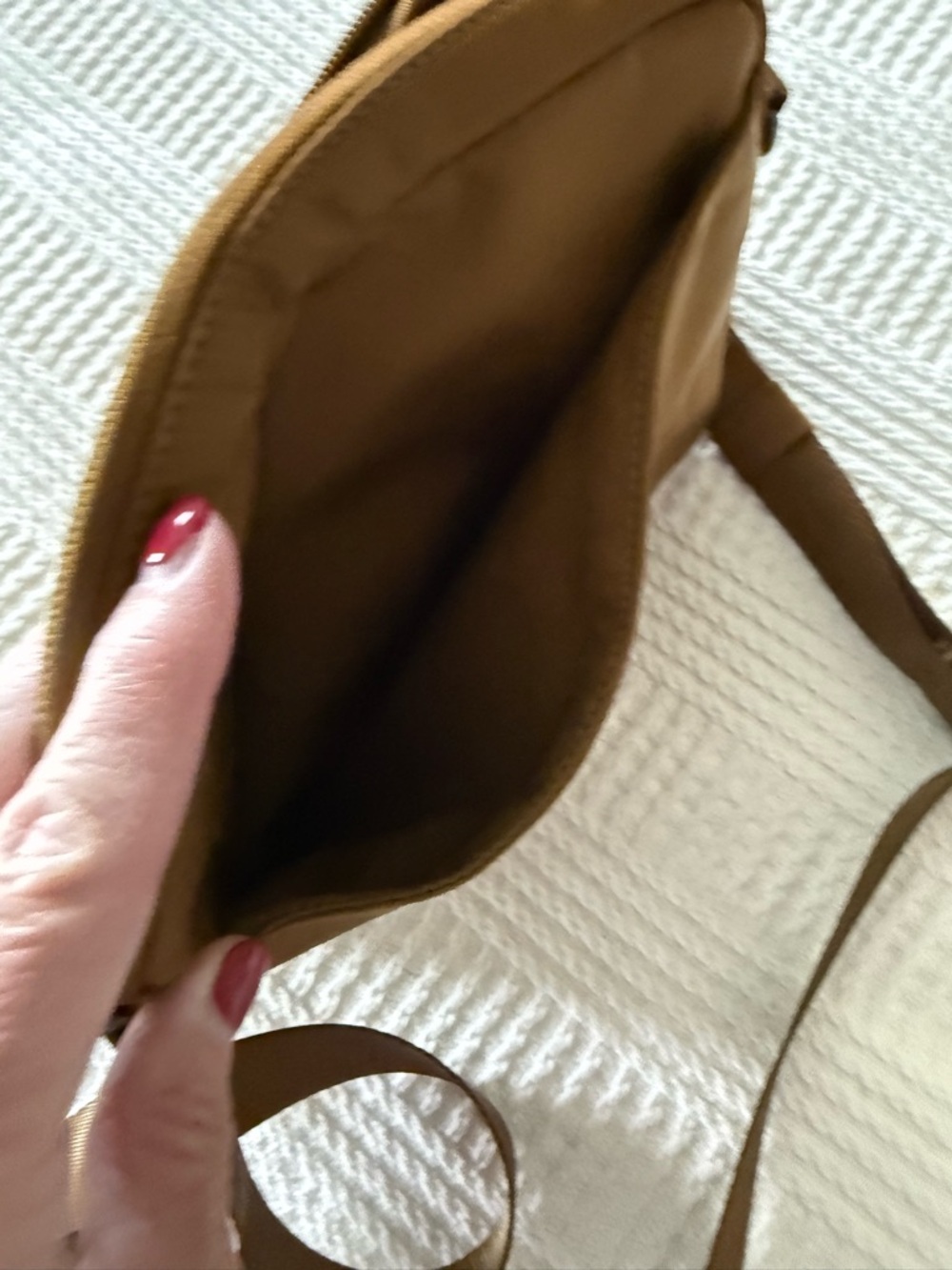 Lululemon City Adventurer Crossbody Bag in Burnt Carmel - Picture 11 of 14